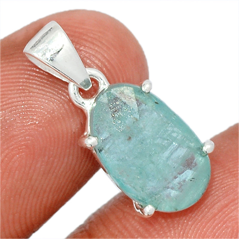 0.8" Claw - Aqua Kyanite Faceted Pendants - AKFP231