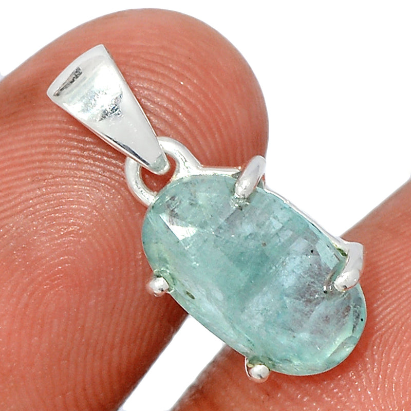 0.8" Claw - Aqua Kyanite Faceted Pendants - AKFP250