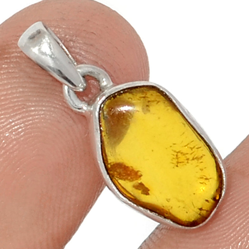 0.8" Baltic Amber Pendants - BAMP1095