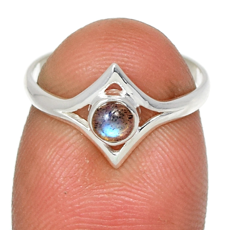 Small Plain - Blue Fire Labradorite Ring - BFLR4946