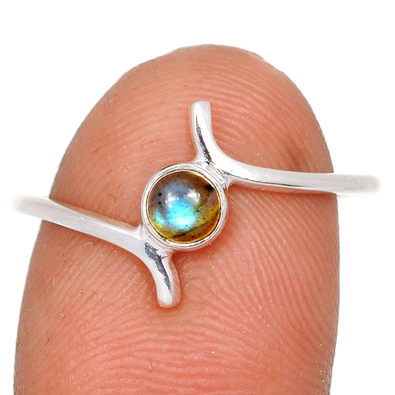 Small Plain - Blue Fire Labradorite Ring - BFLR4975