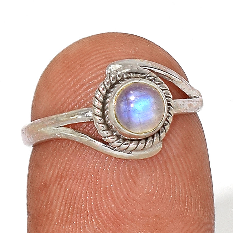 Small Filigree - Blue Fire Moonstone Ring - BFMR3923