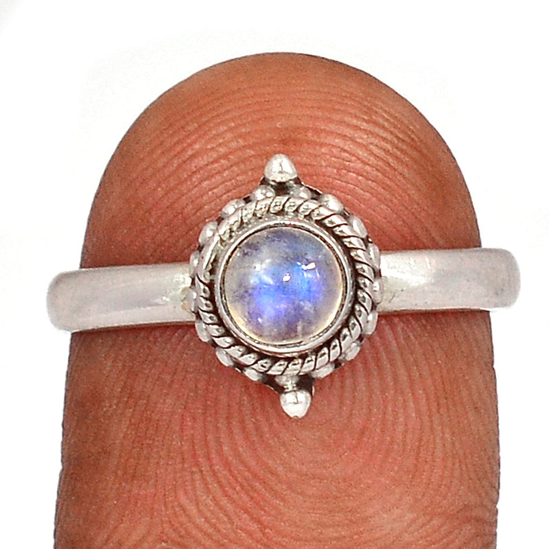 Small Filigree - Blue Fire Moonstone Ring - BFMR4293