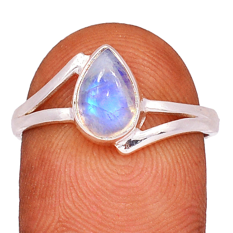 Small Plain - Blue Fire Moonstone Ring - BFMR4360