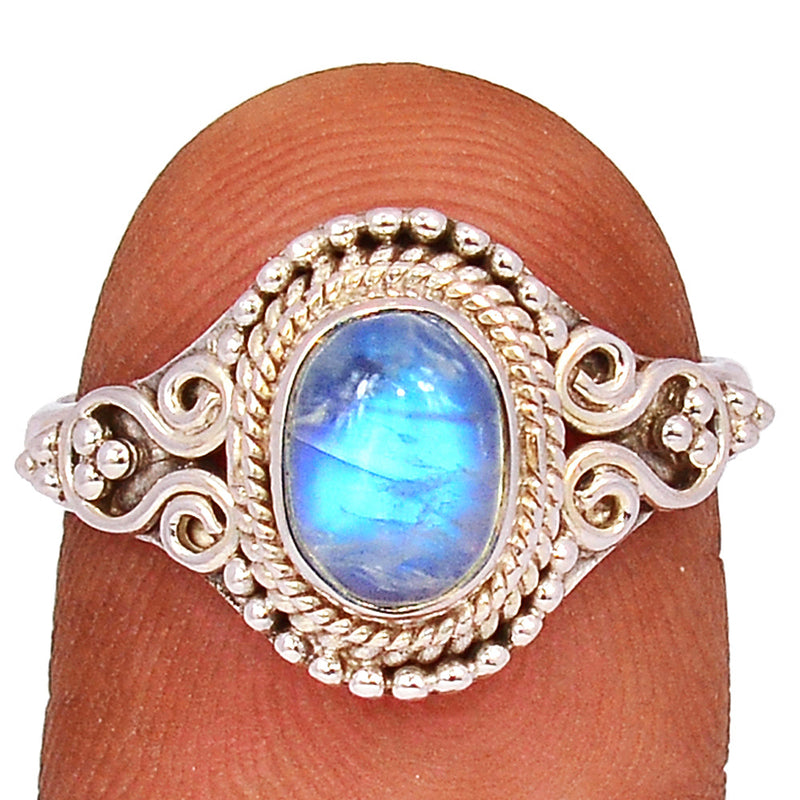 Small Filigree - Blue Fire Moonstone Ring - BFMR4394