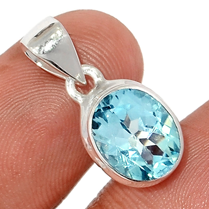 0.8" Blue Topaz Pendants - BLTP1579