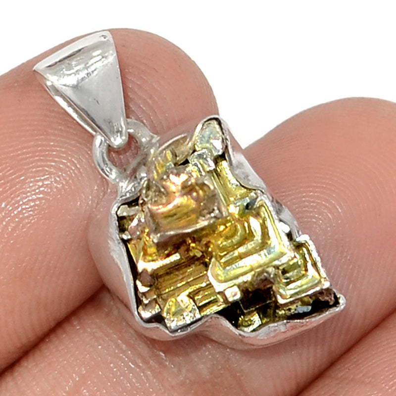 1" Bismuth Crystal Pendants - BSCP531