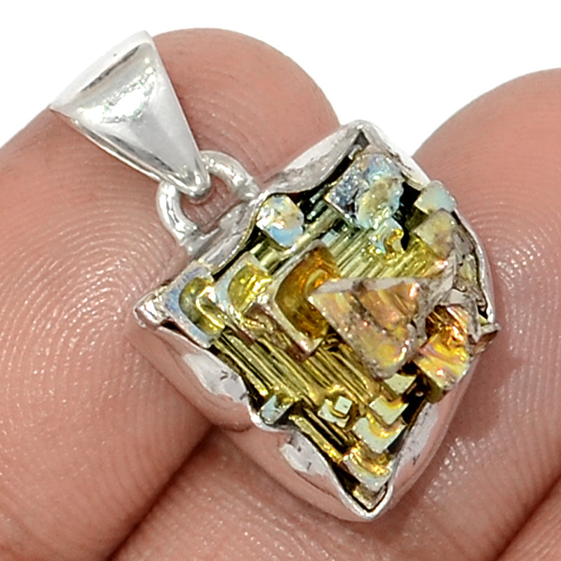 1" Bismuth Crystal Pendants - BSCP534