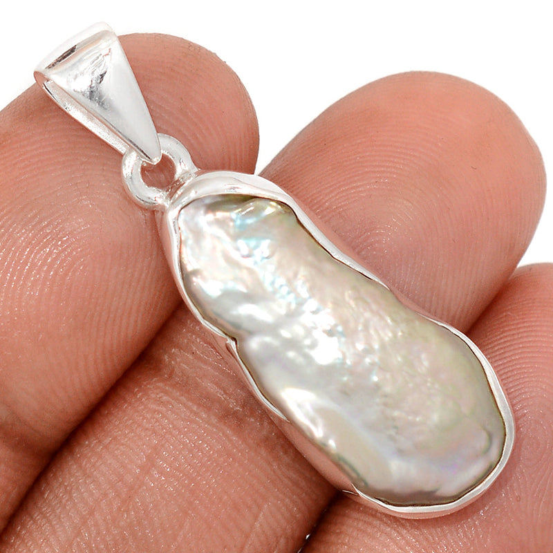 1.5" Biwa Pearl Pendants - BWAP552