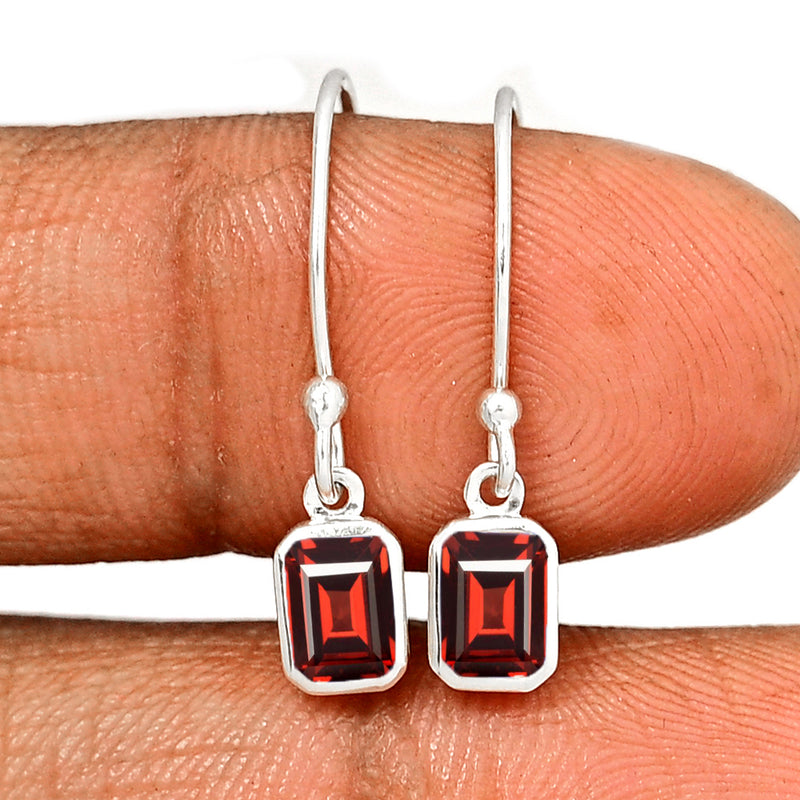 6*4 MM Octo - Garnet Faceted Earrings - CB-E919G Catalogue