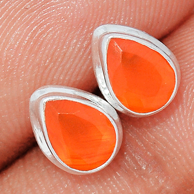 Carnelian Faceted Studs - CRFS401