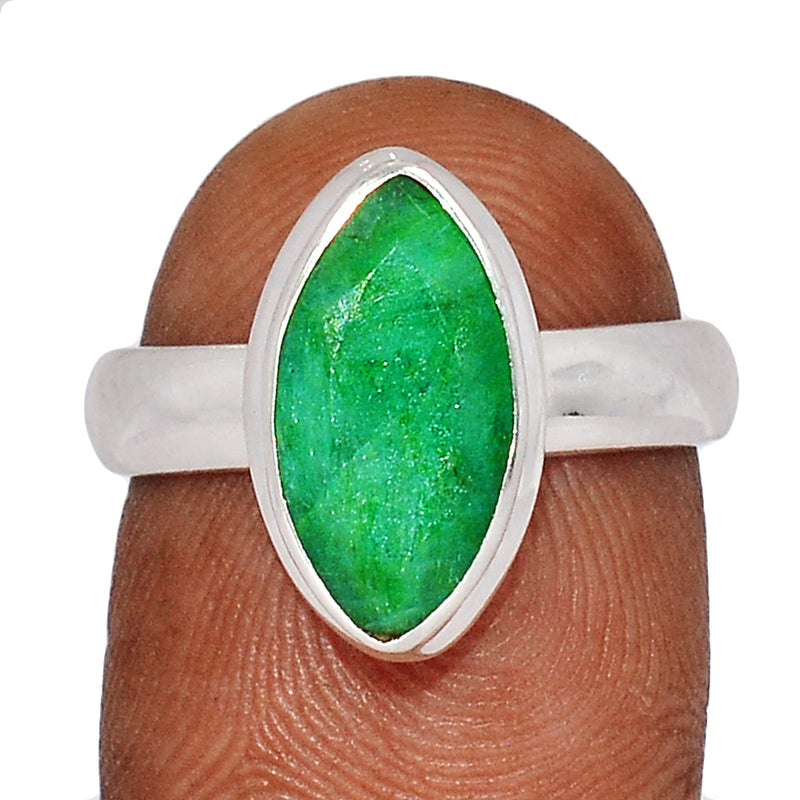 Emerald Ring - EMER824