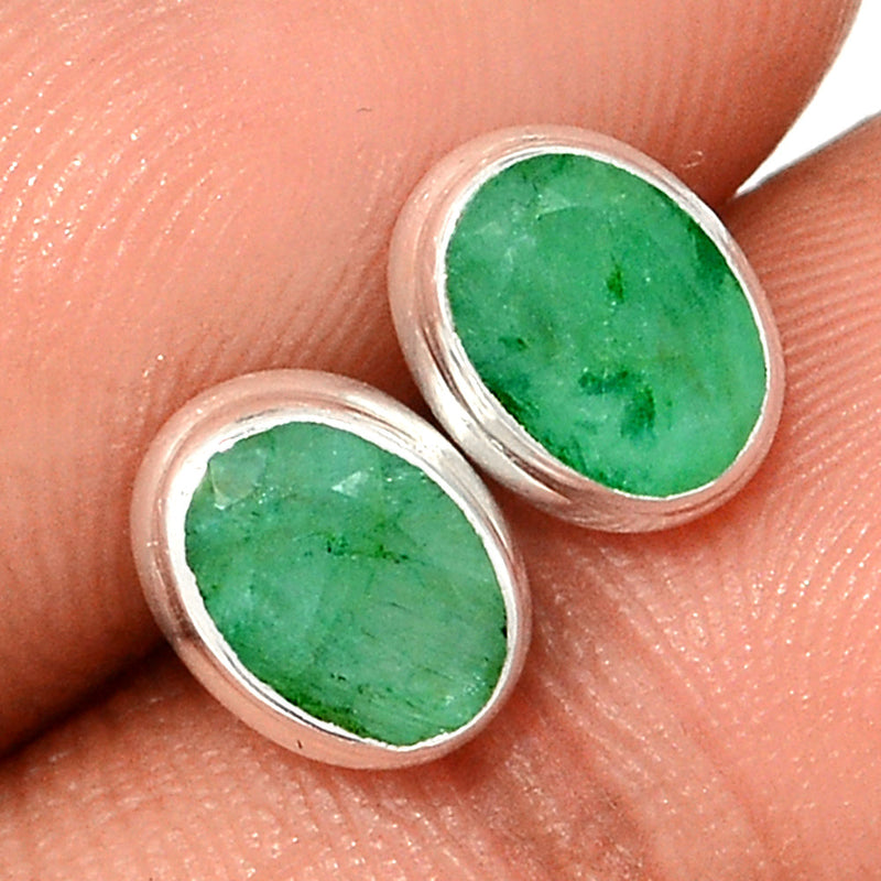 Emerald Studs - EMES256