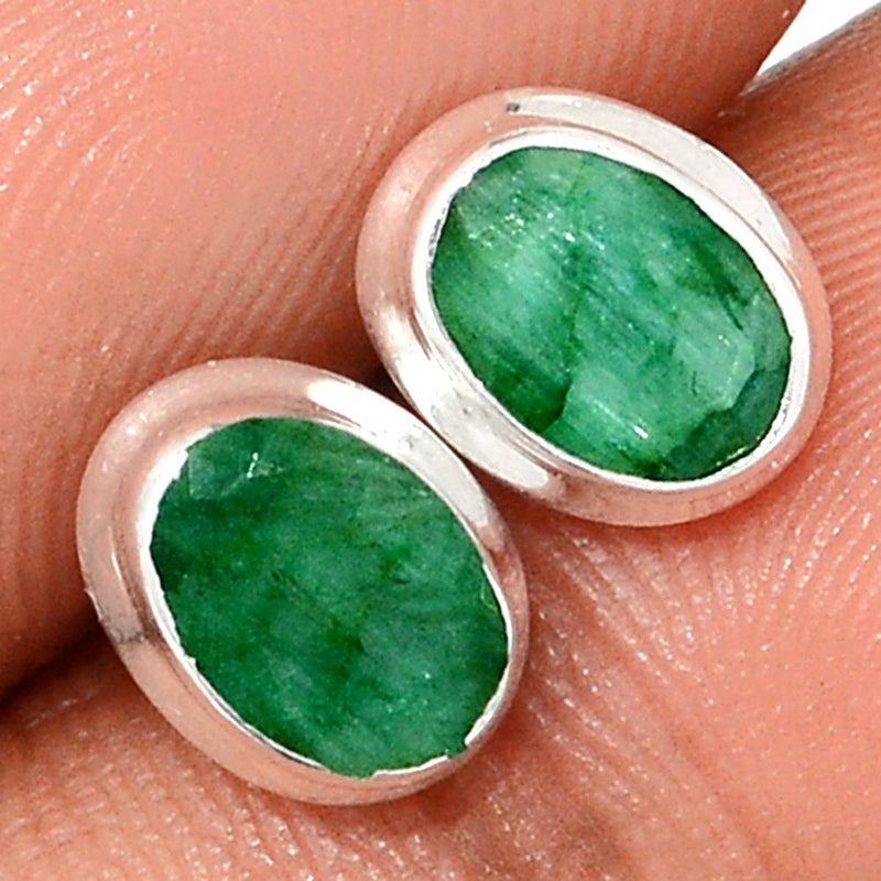 Emerald Studs - EMES264