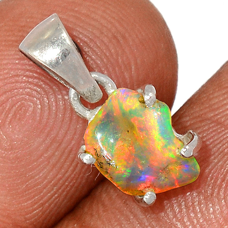 0.7" Claw - Ethiopian Opal Polish Rough Pendants - EPRP936