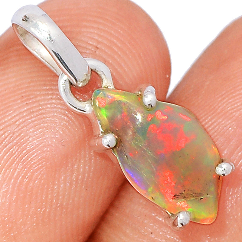 0.8" Claw - Ethiopian Opal Polish Rough Pendants - EPRP958