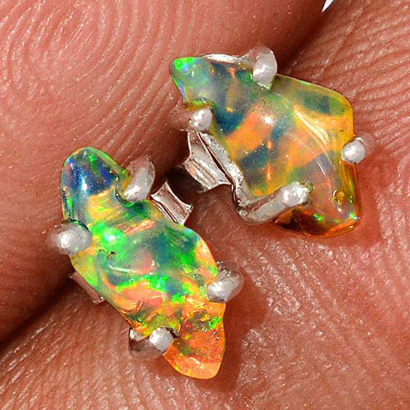 Claw - Ethiopian Opal Polish Rough Studs - EPRS158