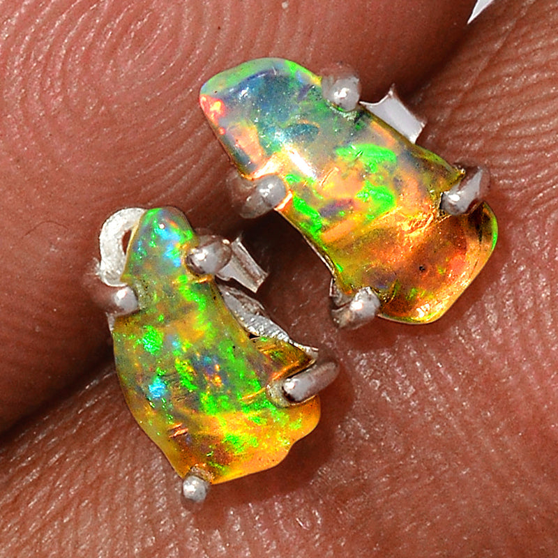 Claw - Ethiopian Opal Polish Rough Studs - EPRS162