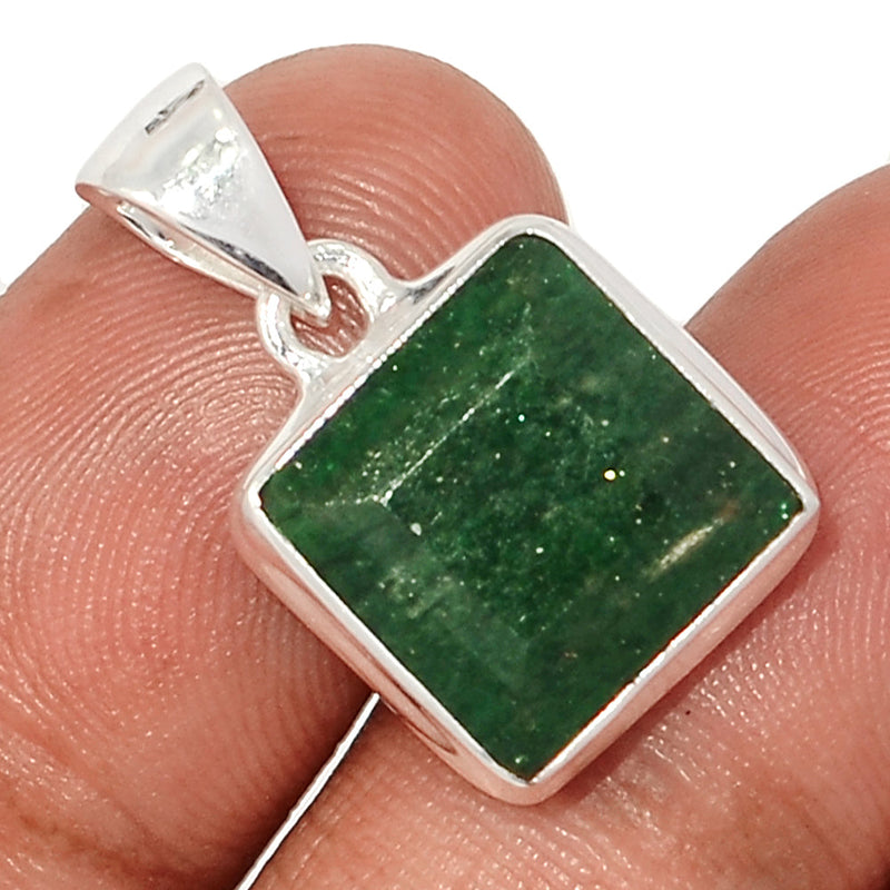 1" Green Aventurine Faceted Pendants - GAFP18