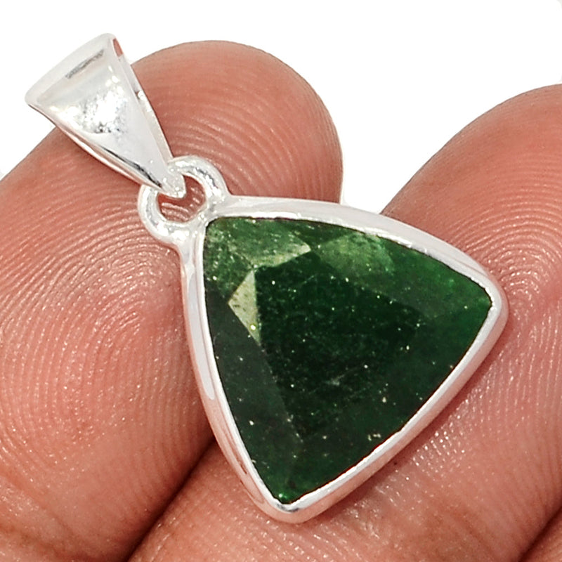 1" Green Aventurine Faceted Pendants - GAFP19