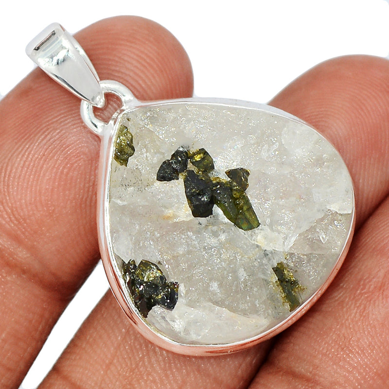 1.5" Green Tourmaline In Quartz Pendants - GEQP267