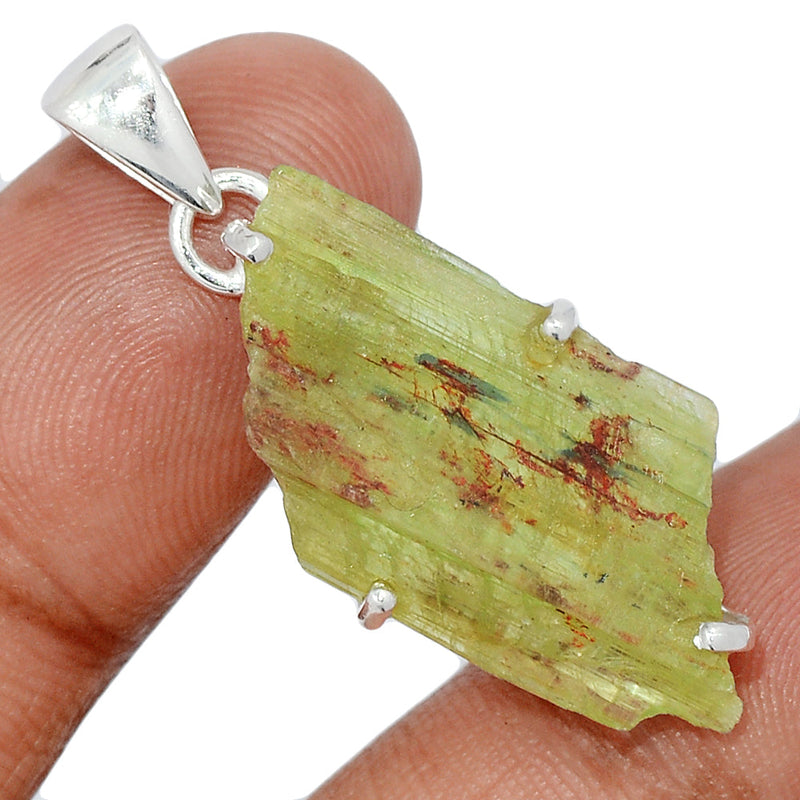 1.6" Claw - Green Kyanite Rough Pendants - GKRP674