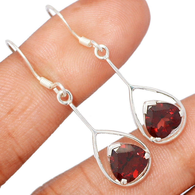 1.6" Garnet Faceted Earrings - GNFE763