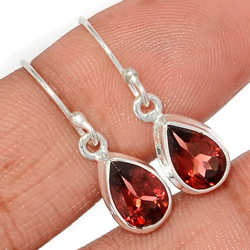 1.1" Garnet Faceted Earrings - GNFE779