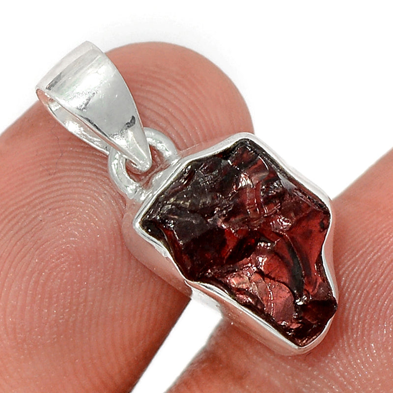 1" Garnet Rough Pendants - GNRP40