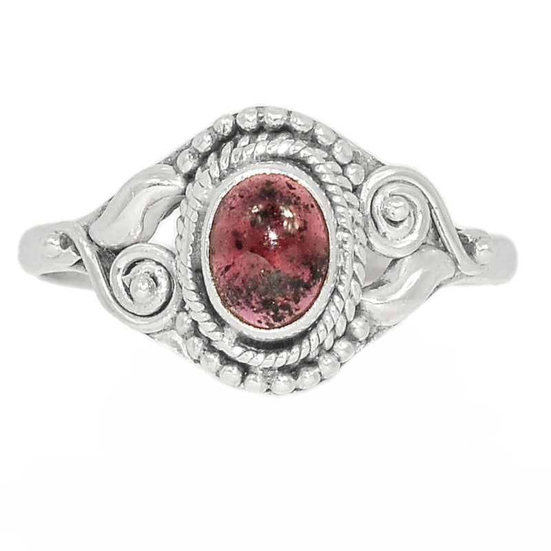 Small Filigree - Garnet Cabochon Ring - GRCR944