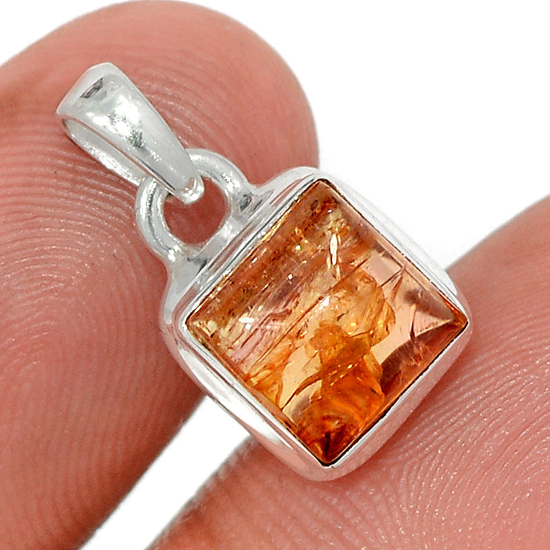 0.7" Imerial Topaz Cabochon Pendants - ITCP113