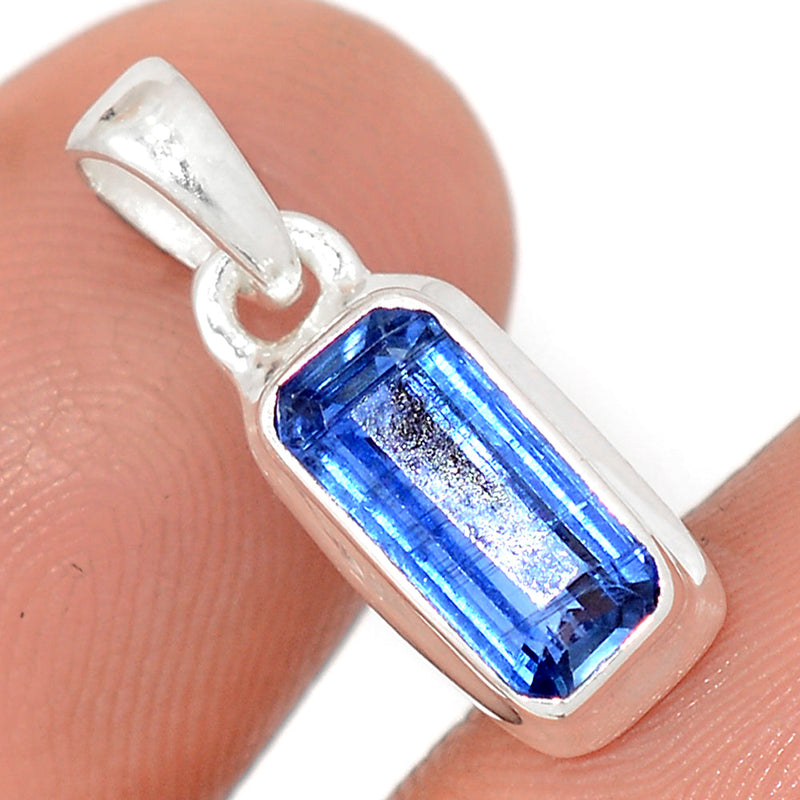 0.7" Kyanite Faceted Pendants - KYFP563