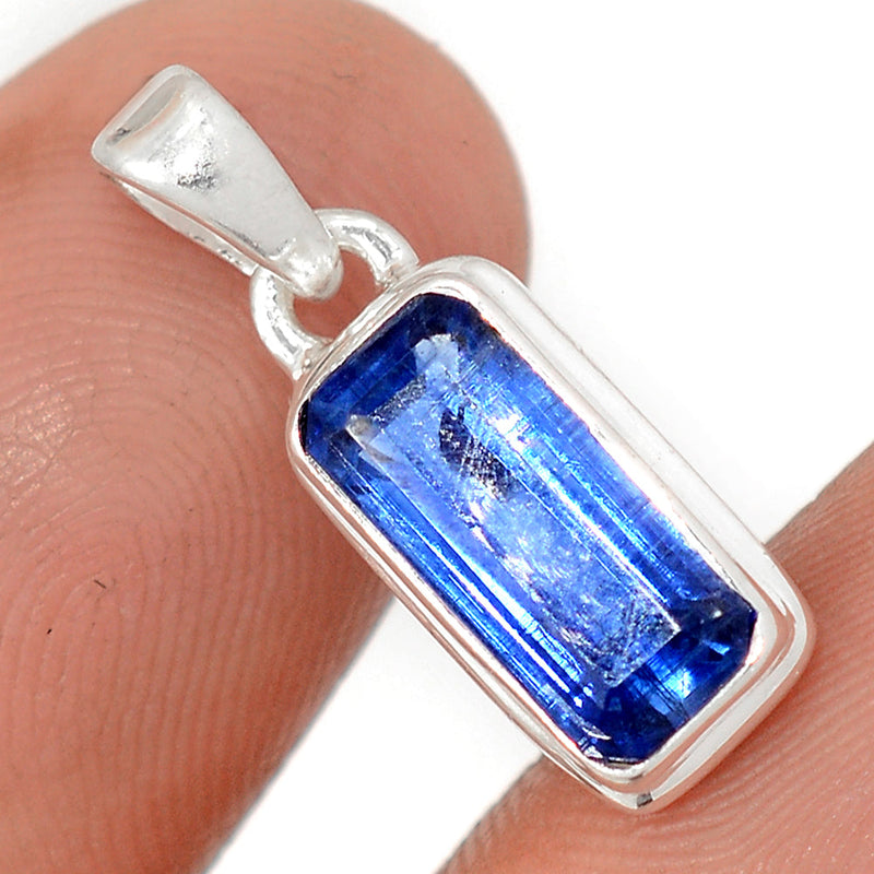 0.7" Kyanite Faceted Pendants - KYFP570