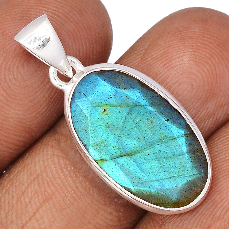 1.3" Labradorite Faceted Pendants - LBFP1140