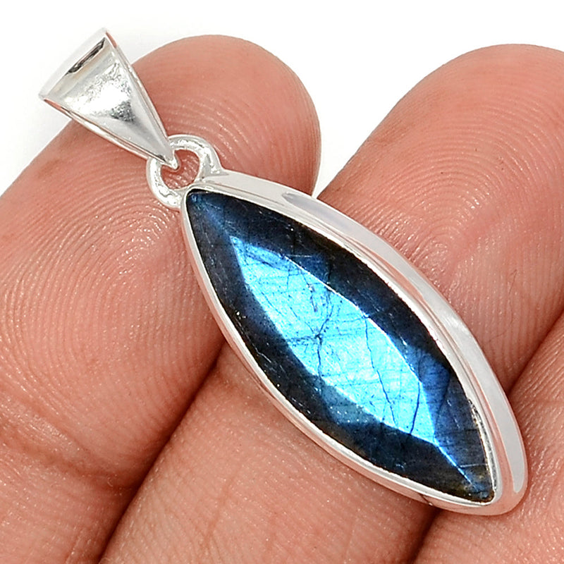 1.5" Labradorite Faceted Pendants - LBFP1161