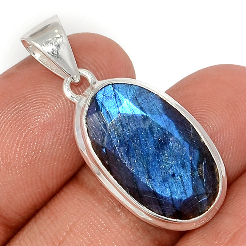 1.3" Labradorite Faceted Pendants - LBFP1169