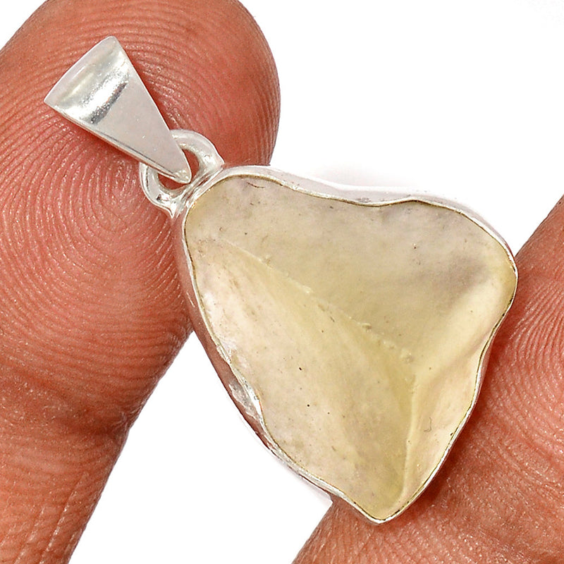 1.3" Libyan Desert Glass Pendants - LDGP366