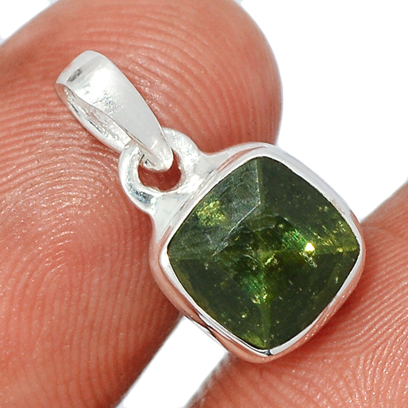 0.7" Moldavite Faceted Pendants - MDFP250