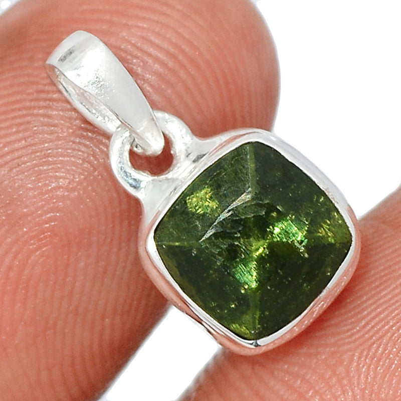 0.7" Moldavite Faceted Pendants - MDFP253