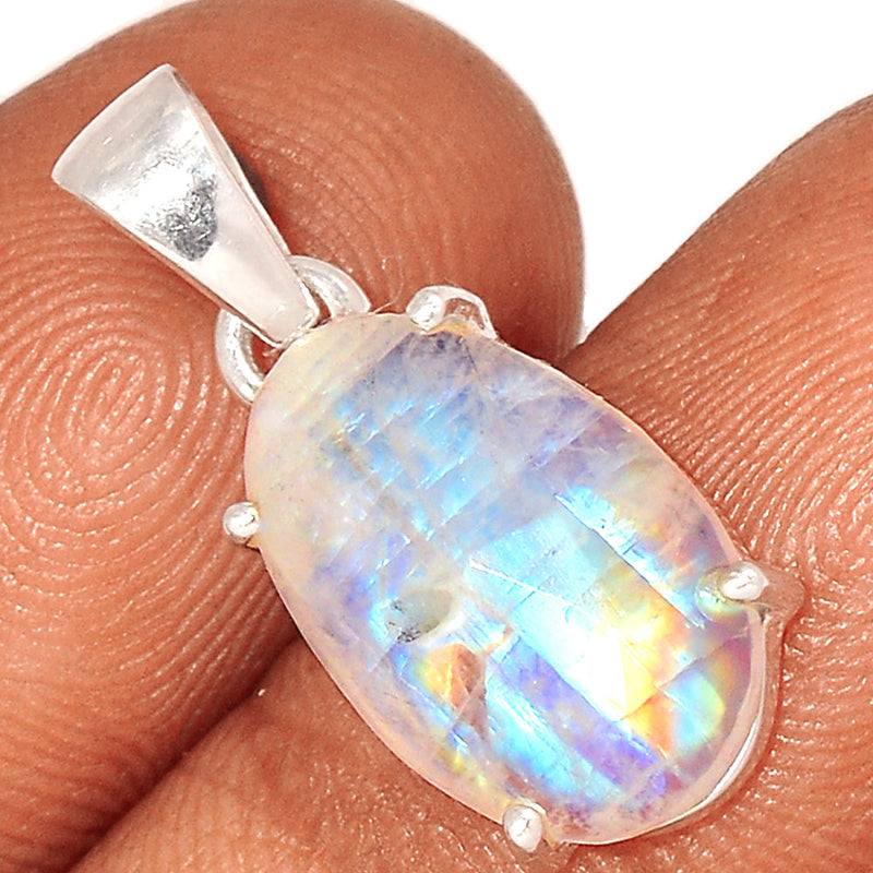 1" Claw - Moonstone Faceted Pendants - MNFP1849