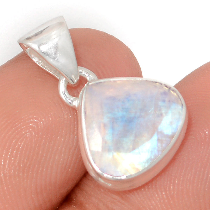 0.8" Rainbow Moonstone Faceted Pendants - MNFP1885