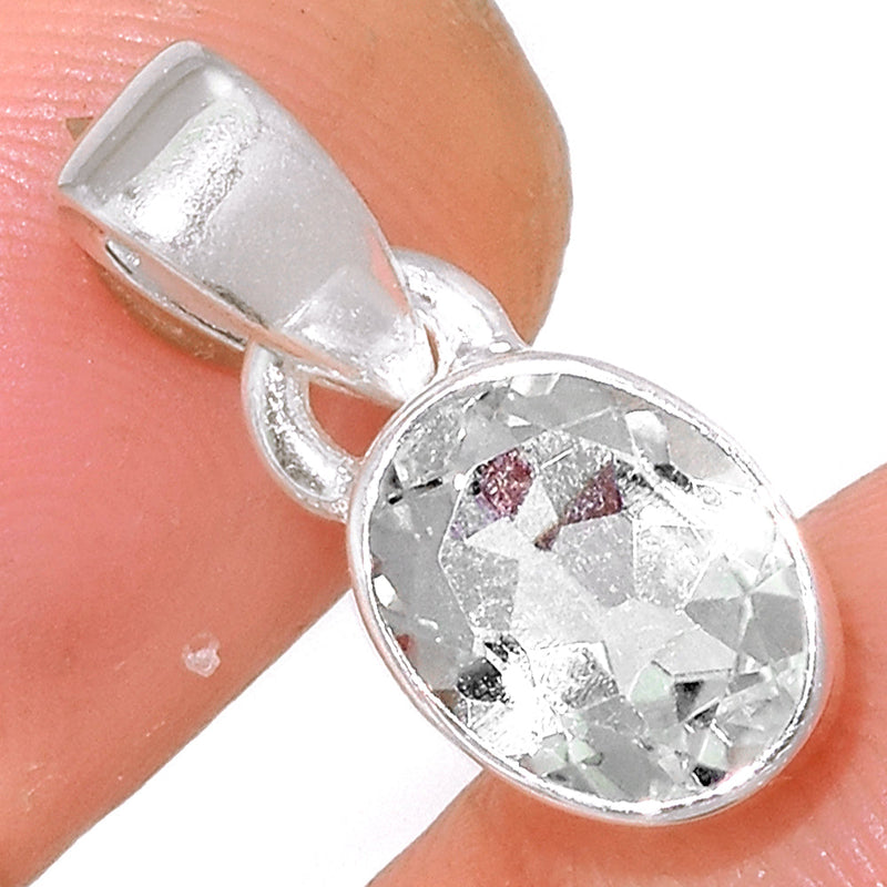 0.7" Natural White Topaz Pendants - NWTP126