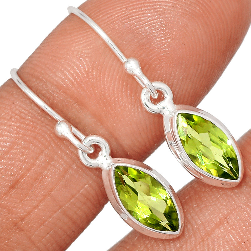 1.1" Peridot Earrings - PDTE348