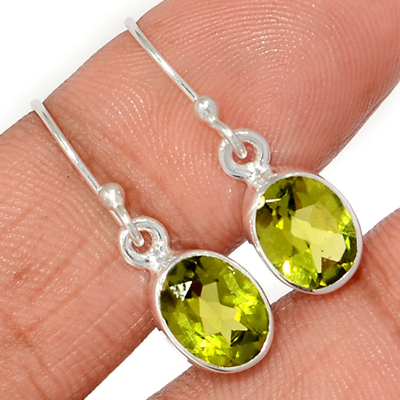 1.1" Peridot Earrings - PDTE381