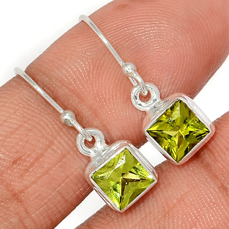 1" Peridot Earrings - PDTE387