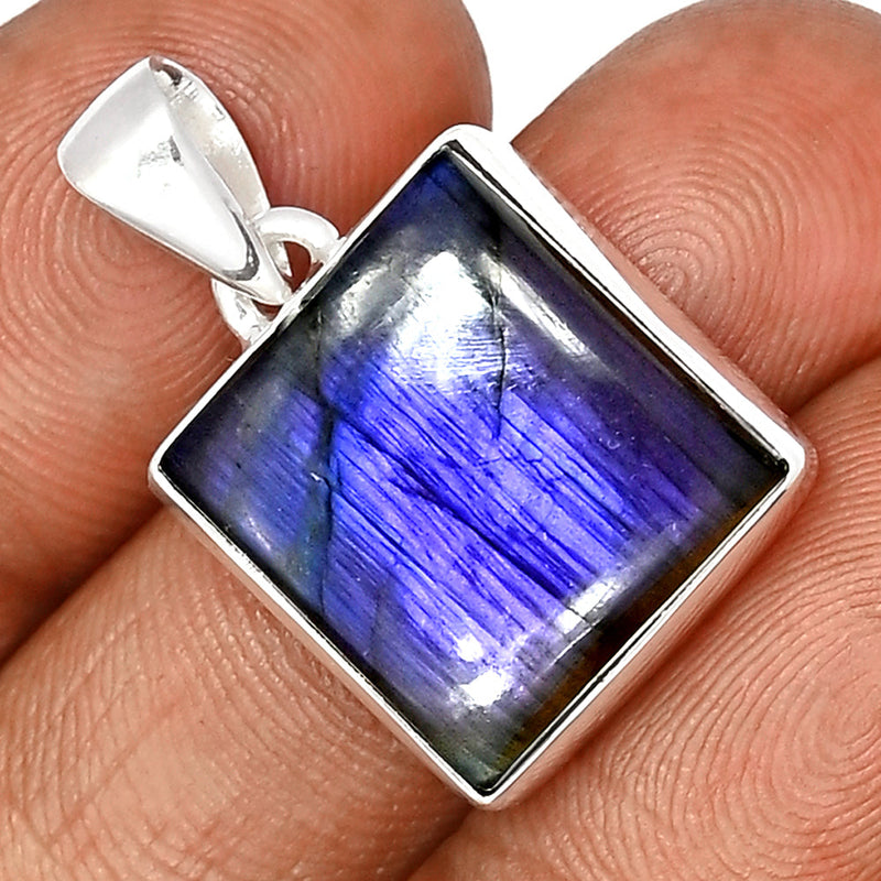 1.1" Purple Fire Labradorite Pendants - PFLP2483