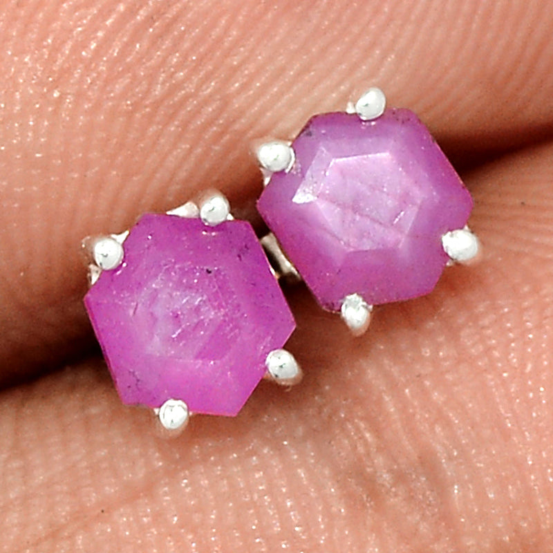 Claw - Ruby Stalactites Studs - RSFS174