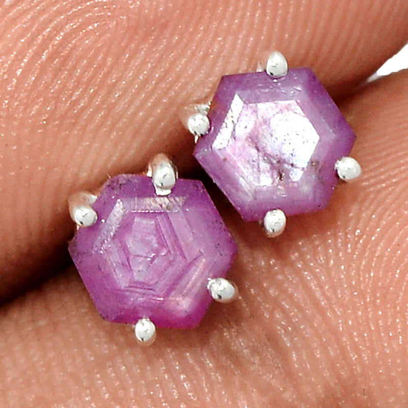 Claw - Ruby Stalactites Studs - RSFS187