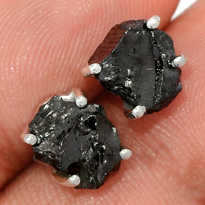 Claw - Shungite Studs - SNGS220