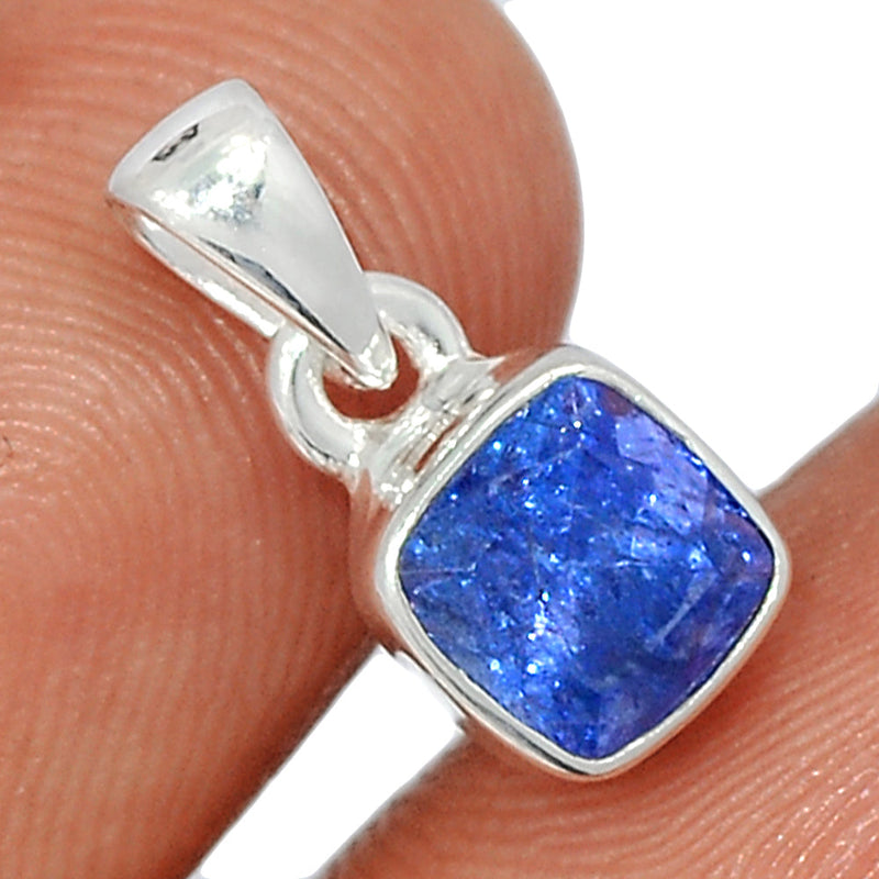 0.6" Tanzanite Faceted Pendants - TZFP65